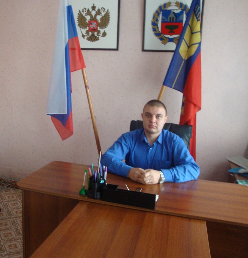 Уколов Олег Сергеевич.